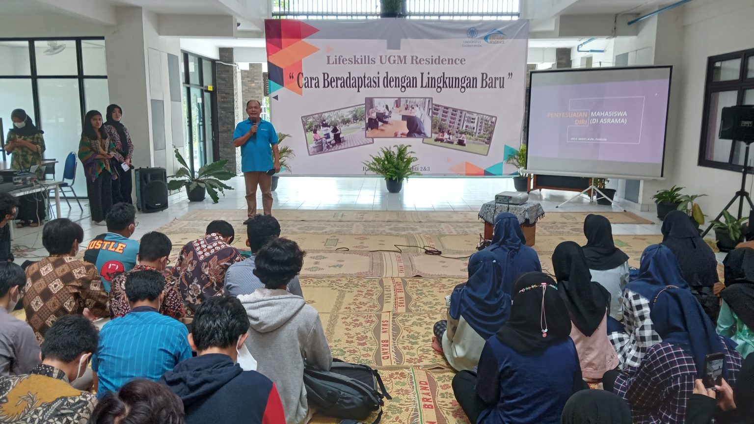 “Cara Beradaptasi Dengan Lingkungan Baru” – UGM Residence